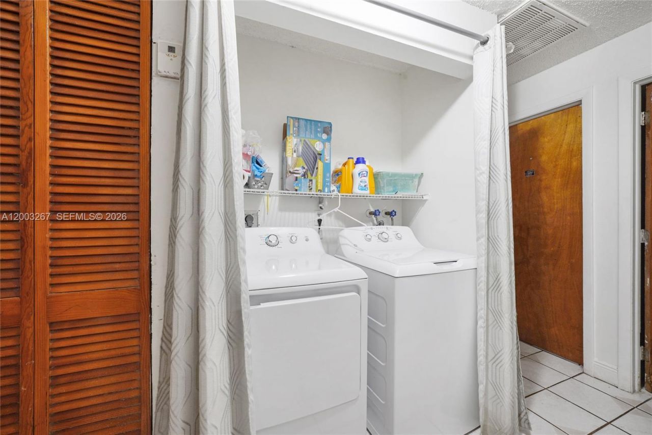 18804 NW 46th Ave , Miami Gardens, FL 33055 Photo