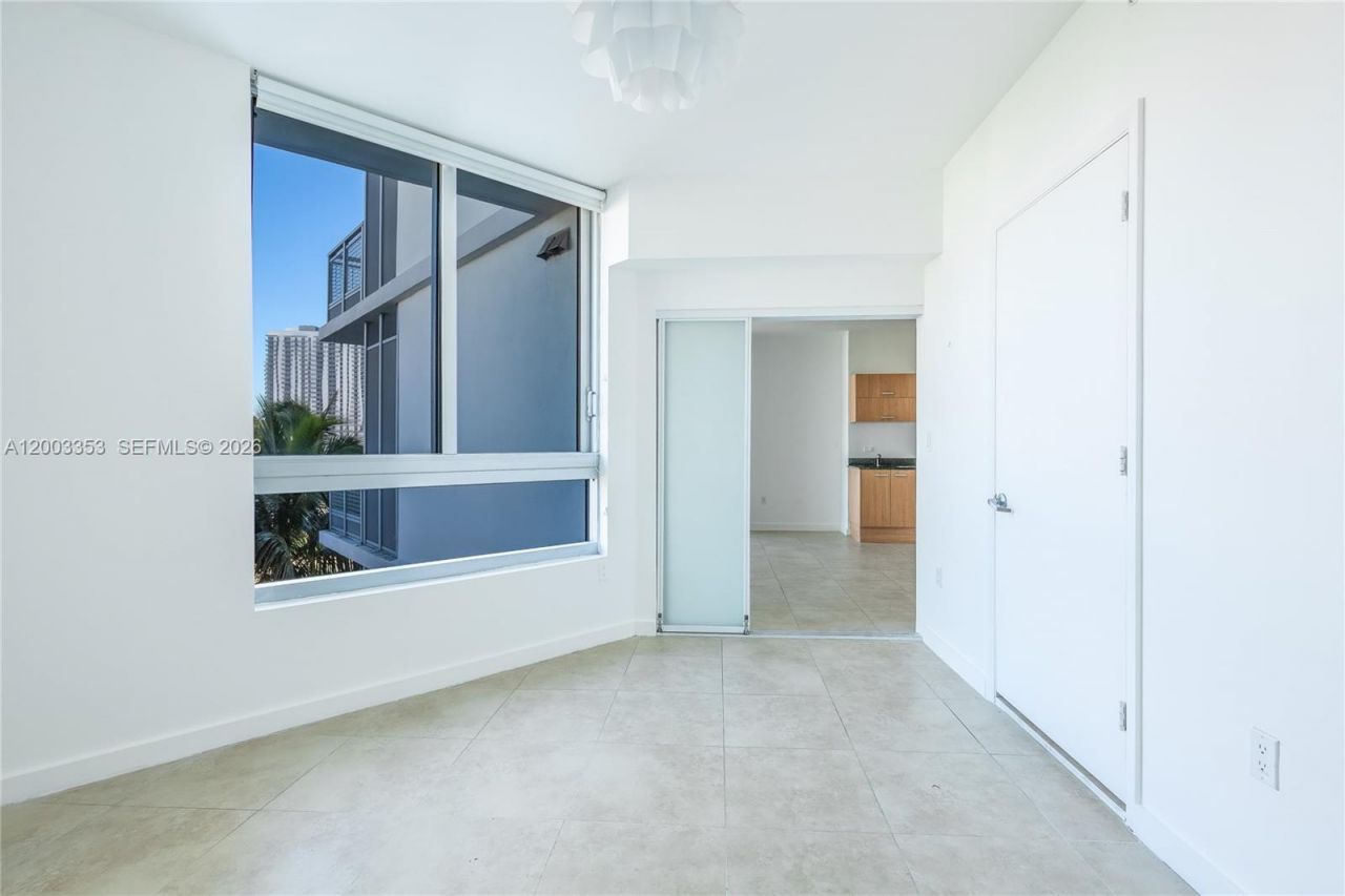 350 S Miami Ave , Unit 1207, Miami, FL 33130 Photo