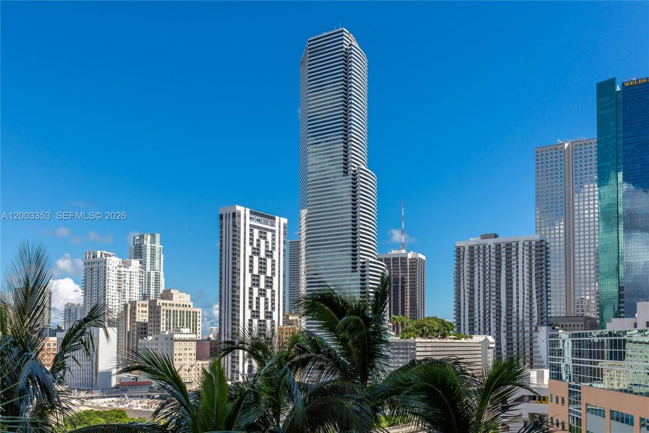 350 S Miami Ave , Unit 1207, Miami, FL 33130 Photo