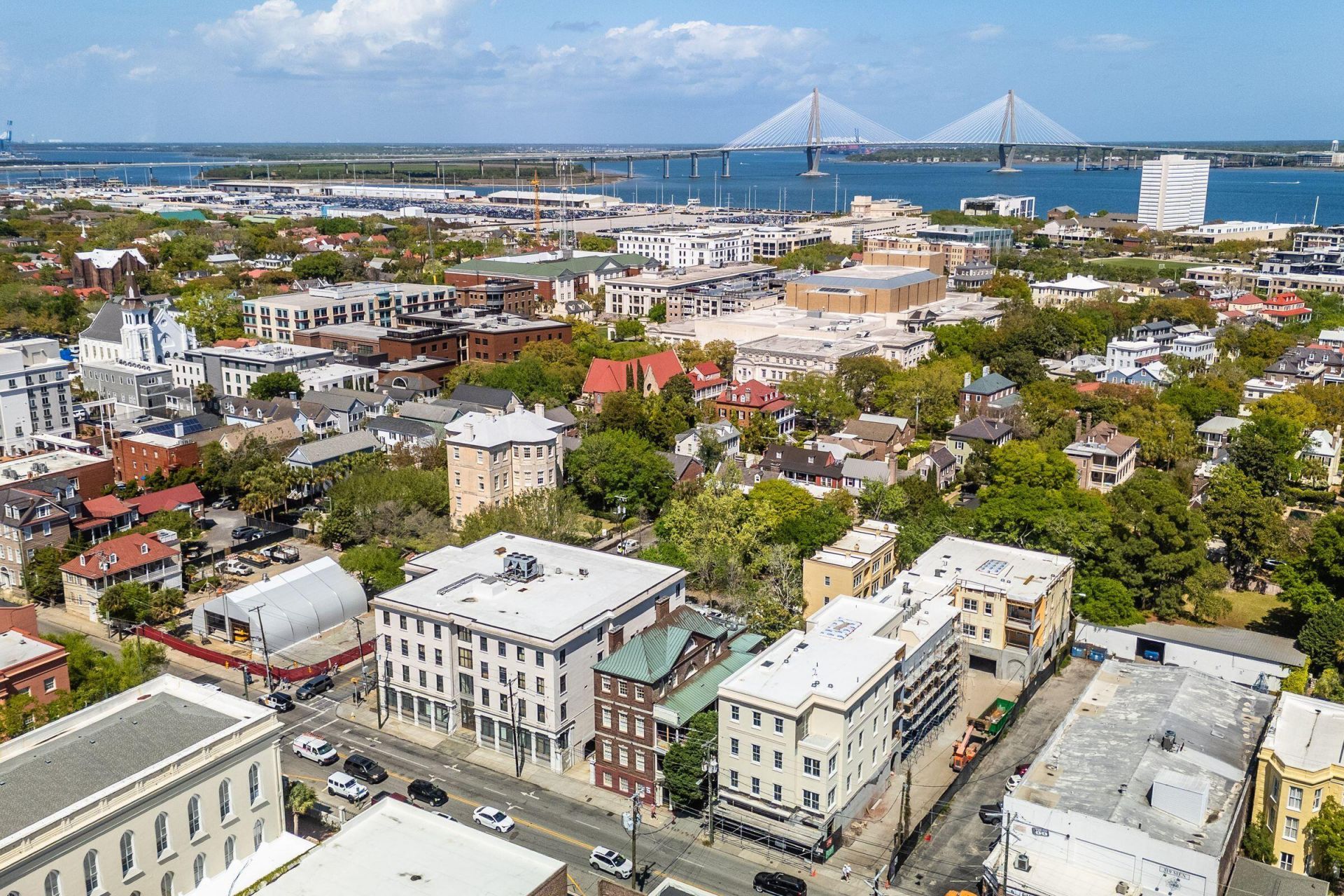 284 Meeting Street Photo 4