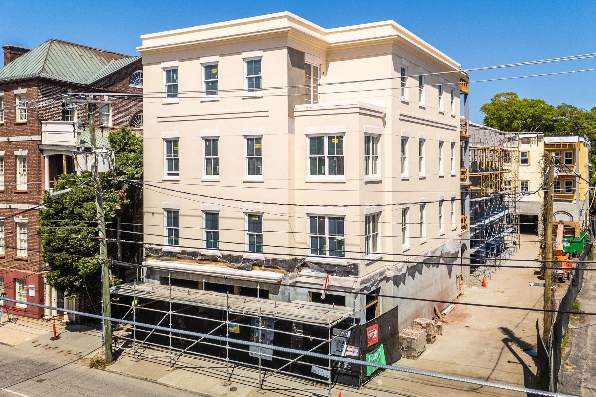 284 Meeting Street Photo 1