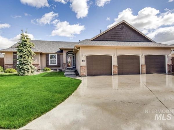 80 S Blue Bonnet Way, Nampa, ID 83687