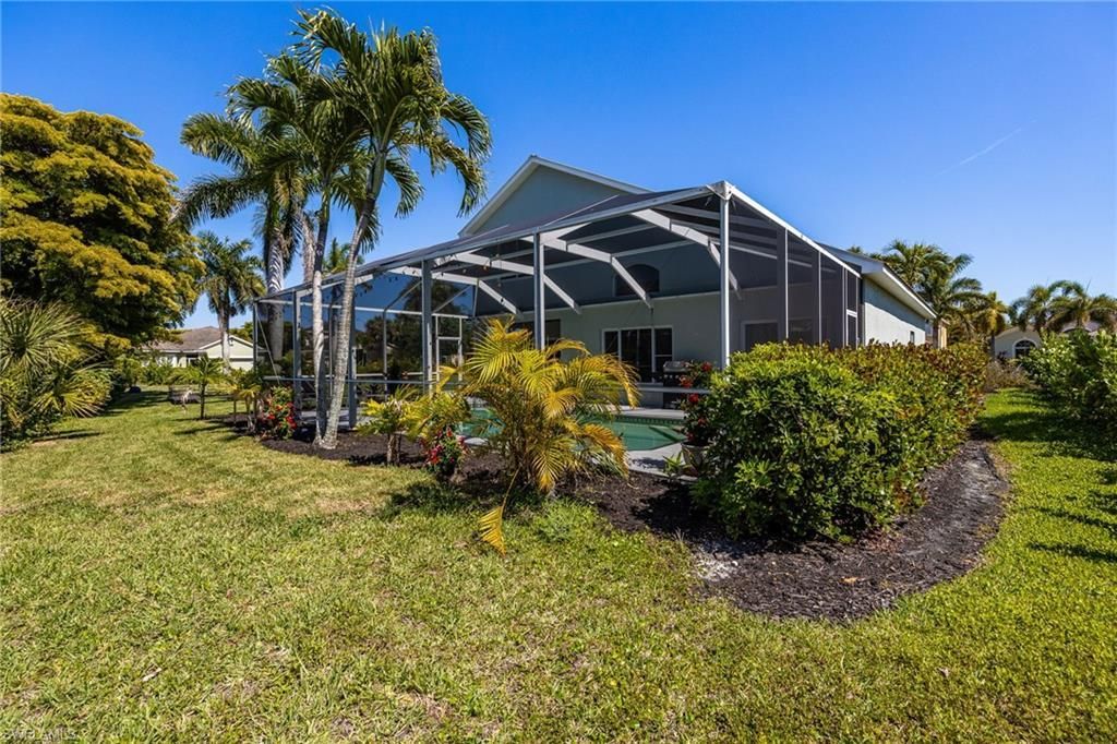 2513 Blackburn Cir, Cape Coral, FL 33991 Photo