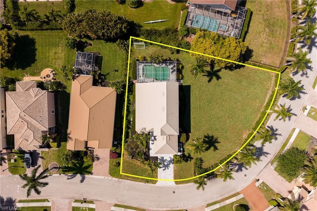 2513 Blackburn Cir, Cape Coral, FL 33991 Photo