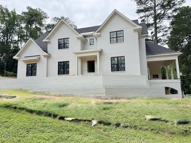 2123 Dunhill Drive, Raleigh, NC 27608