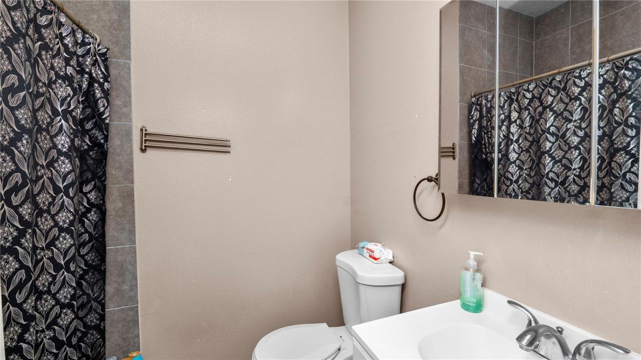 1128 Stella Avenue N, Lakeland, FL 33805 Photo