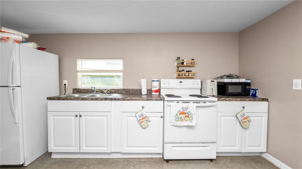 1128 Stella Avenue N, Lakeland, FL 33805 Photo