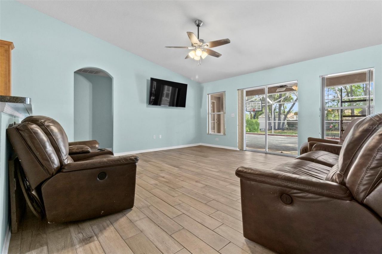 9073 Horizon Drive, Spring Hill, FL 34608 Photo