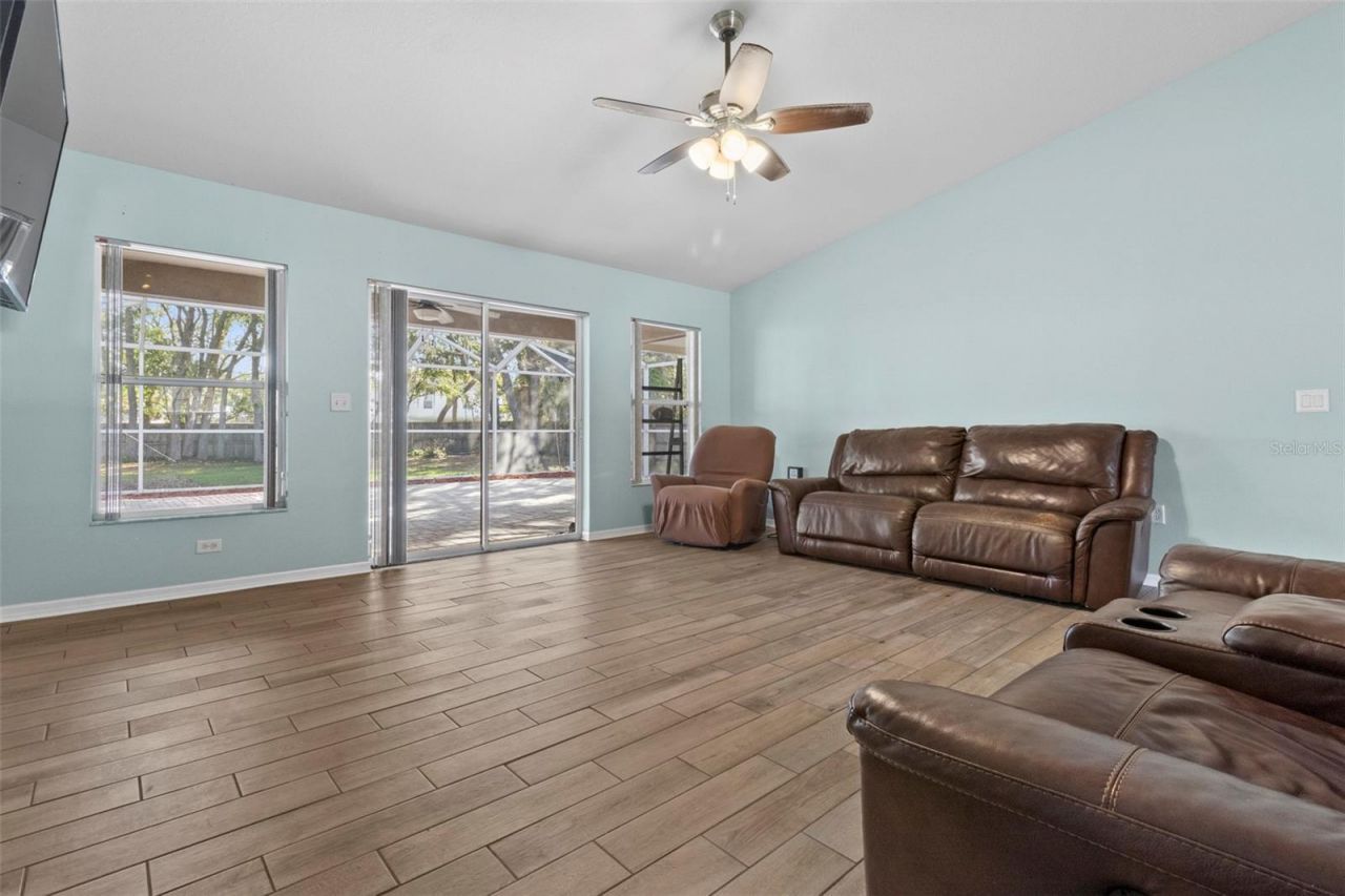 9073 Horizon Drive, Spring Hill, FL 34608 Photo