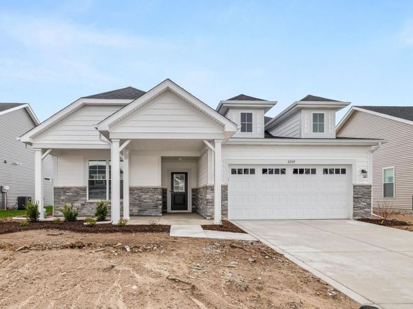 3204 Hilltop Road , Valparaiso, IN 46385