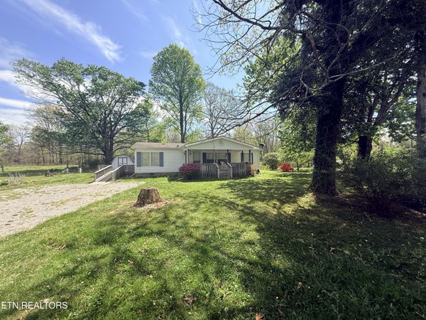 1243 Franklin Loop, Clarkrange, TN 38553