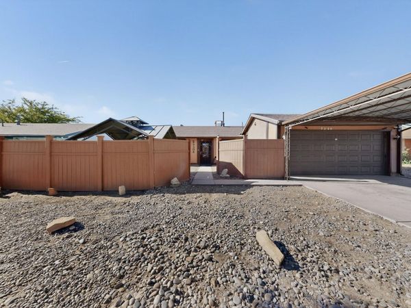 7308 Aladdin Court NW, Albuquerque, NM 87121