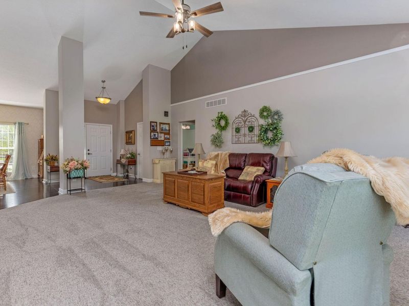 217 Warbler Court , Pickerington, OH 43147 Photo 16