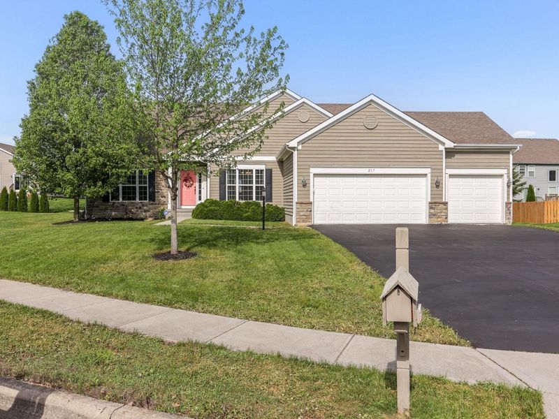 217 Warbler Court , Pickerington, OH 43147 Photo 7