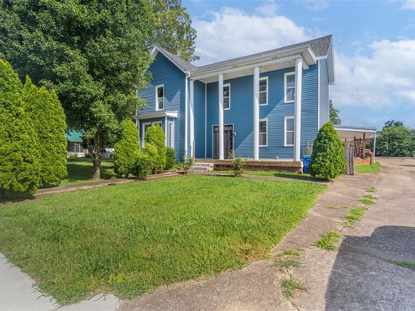 614 Maple Street , Auburn, KY 42206