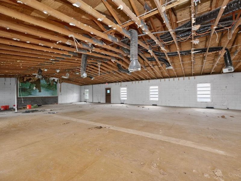 5687 Buckwheat Road, Miami Twp, OH 45150 Photo 8