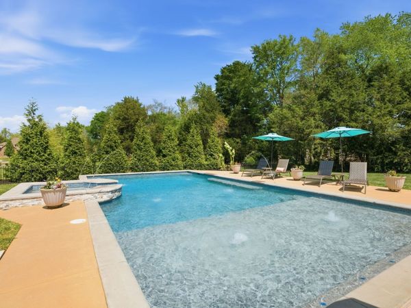 211 Fox Den Way, Murfreesboro, TN 37130