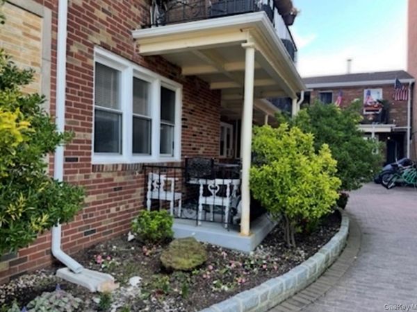 750 East Broadway , Unit B2, Long Beach, NY 11561