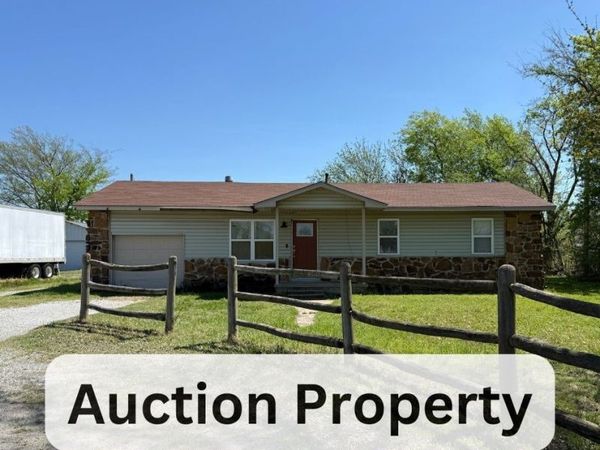 2212 N Highway 69 Highway , Pryor, OK 74361