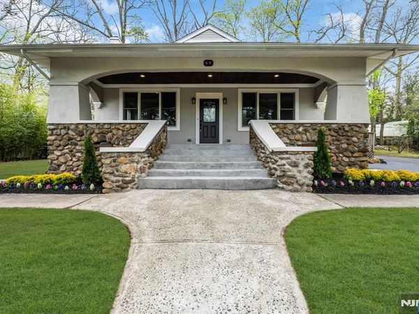 69 Broadway, PARK RIDGE, NJ 07656