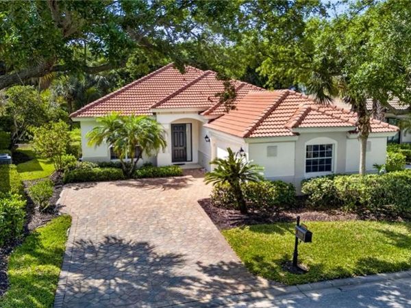 21840 Masters CIR , ESTERO, FL 33928