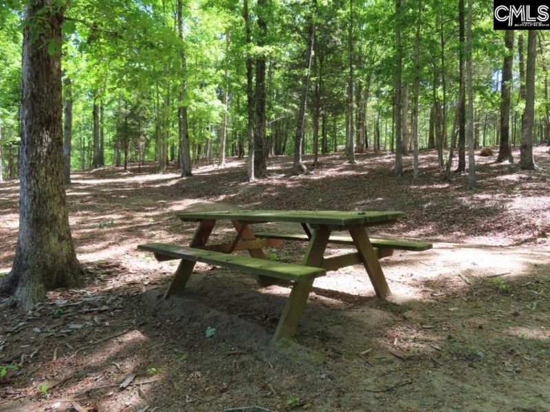 201 Meadowlake Road  Photo 23