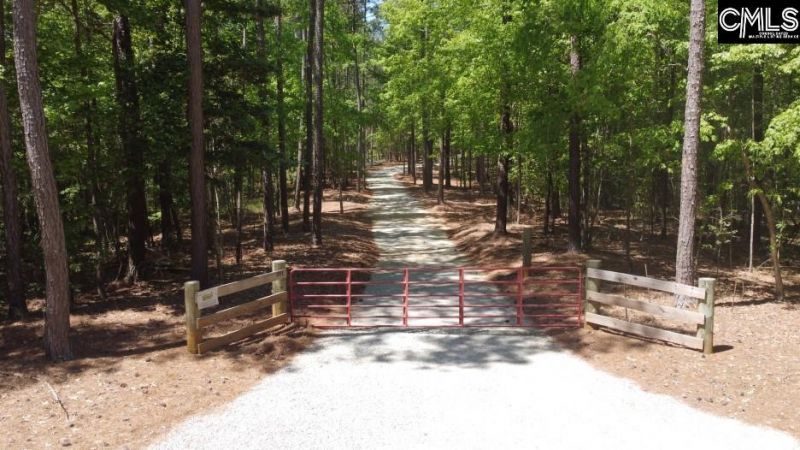 201 Meadowlake Road  Photo 37