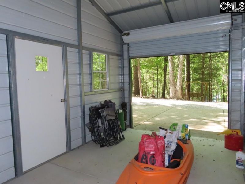 201 Meadowlake Road  Photo 46