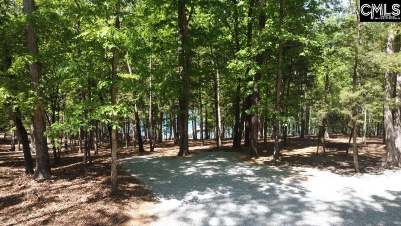 201 Meadowlake Road  Photo 52