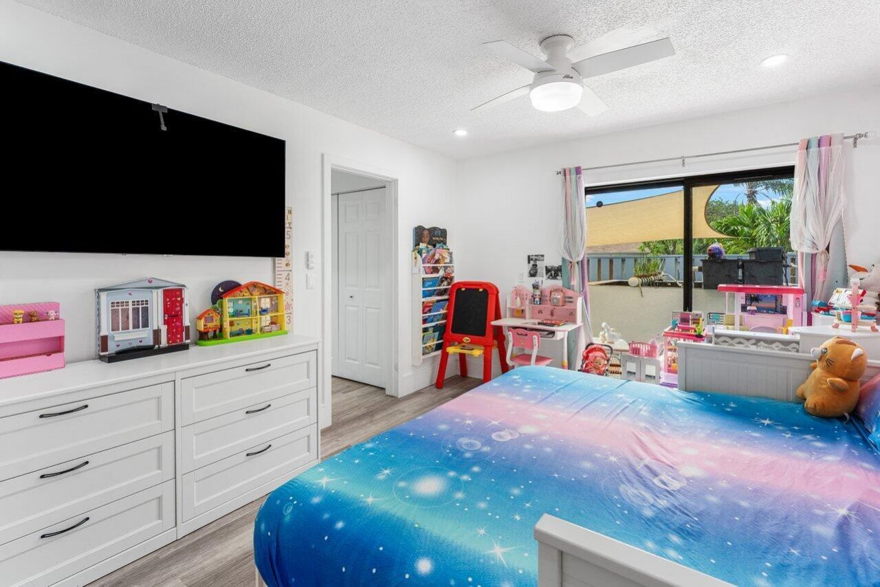 8014 Ambach Way, Hypoluxo, FL 33462 Photo