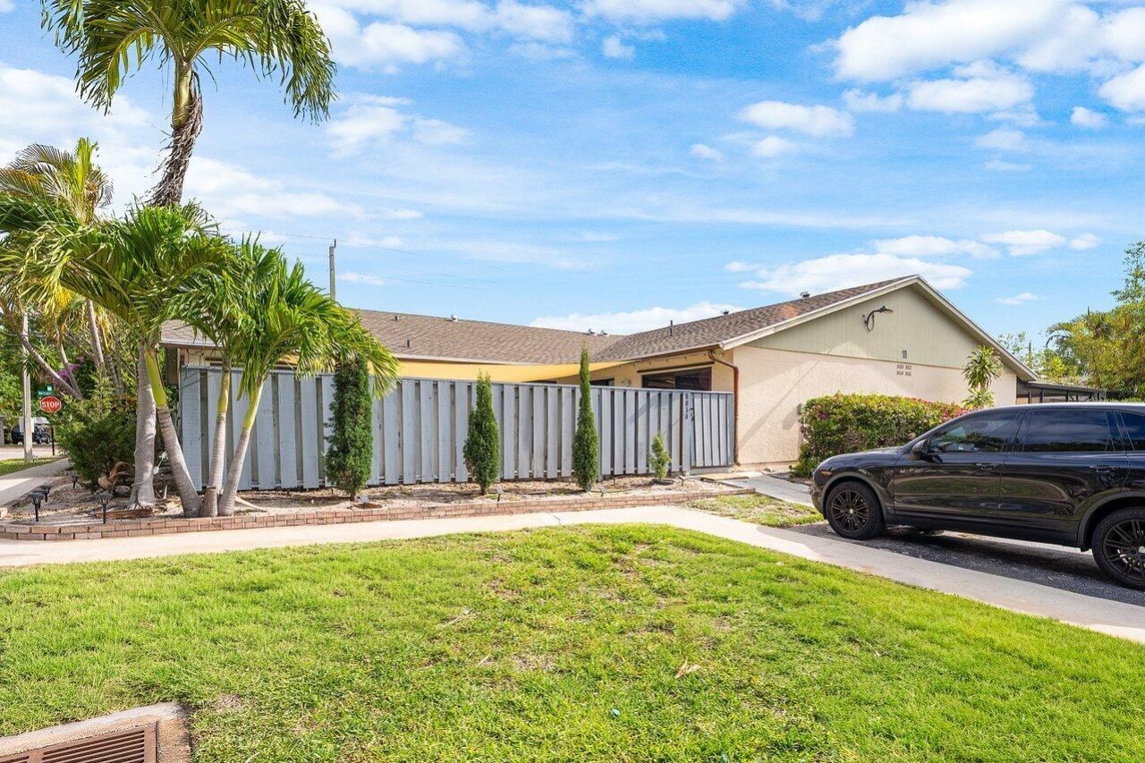 8014 Ambach Way, Hypoluxo, FL 33462 Photo