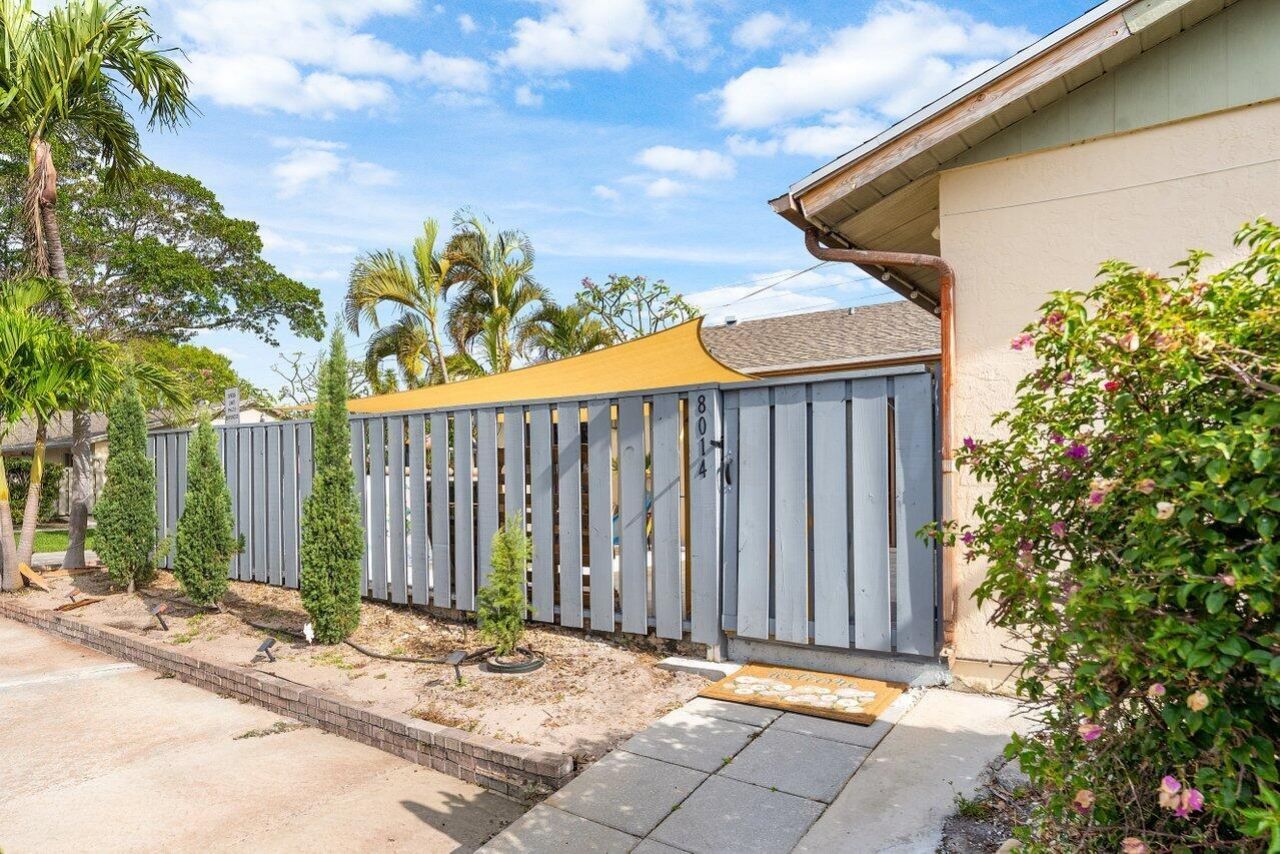 8014 Ambach Way, Hypoluxo, FL 33462 Photo