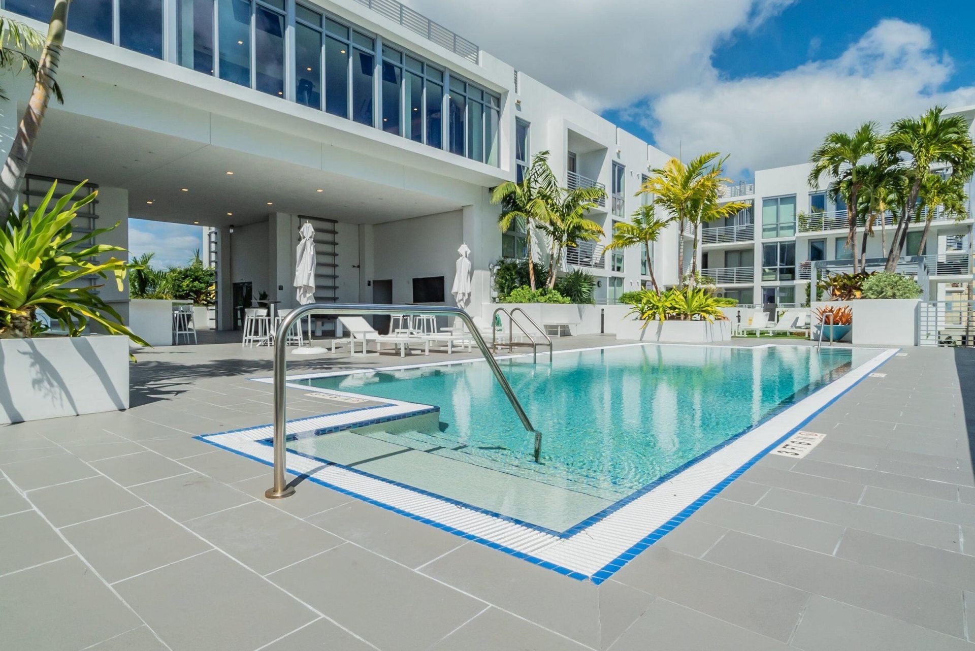 111 SE 1st Avenue, Unit 514, Delray Beach, FL 33444 Photo