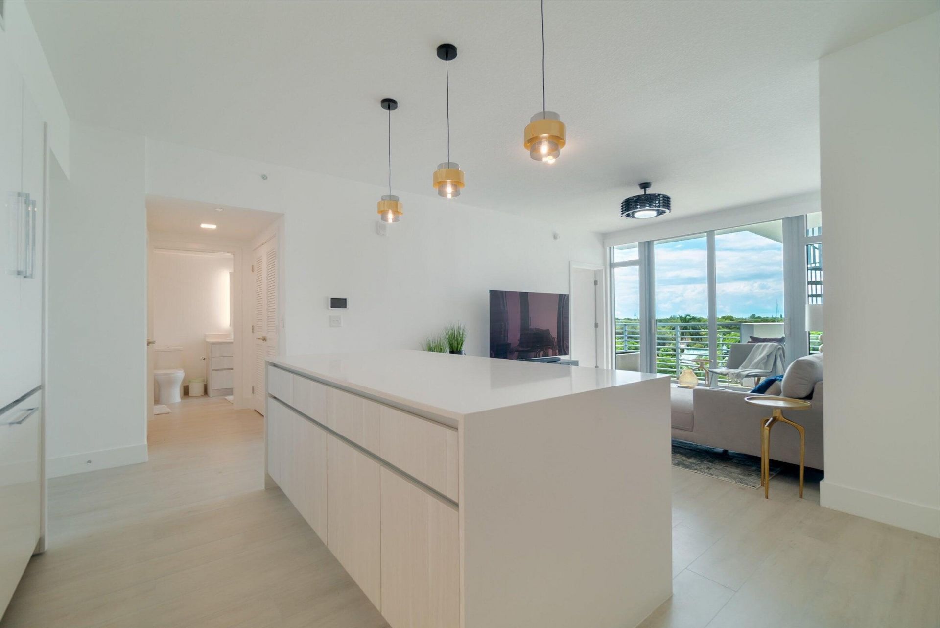 111 SE 1st Avenue, Unit 514, Delray Beach, FL 33444 Photo