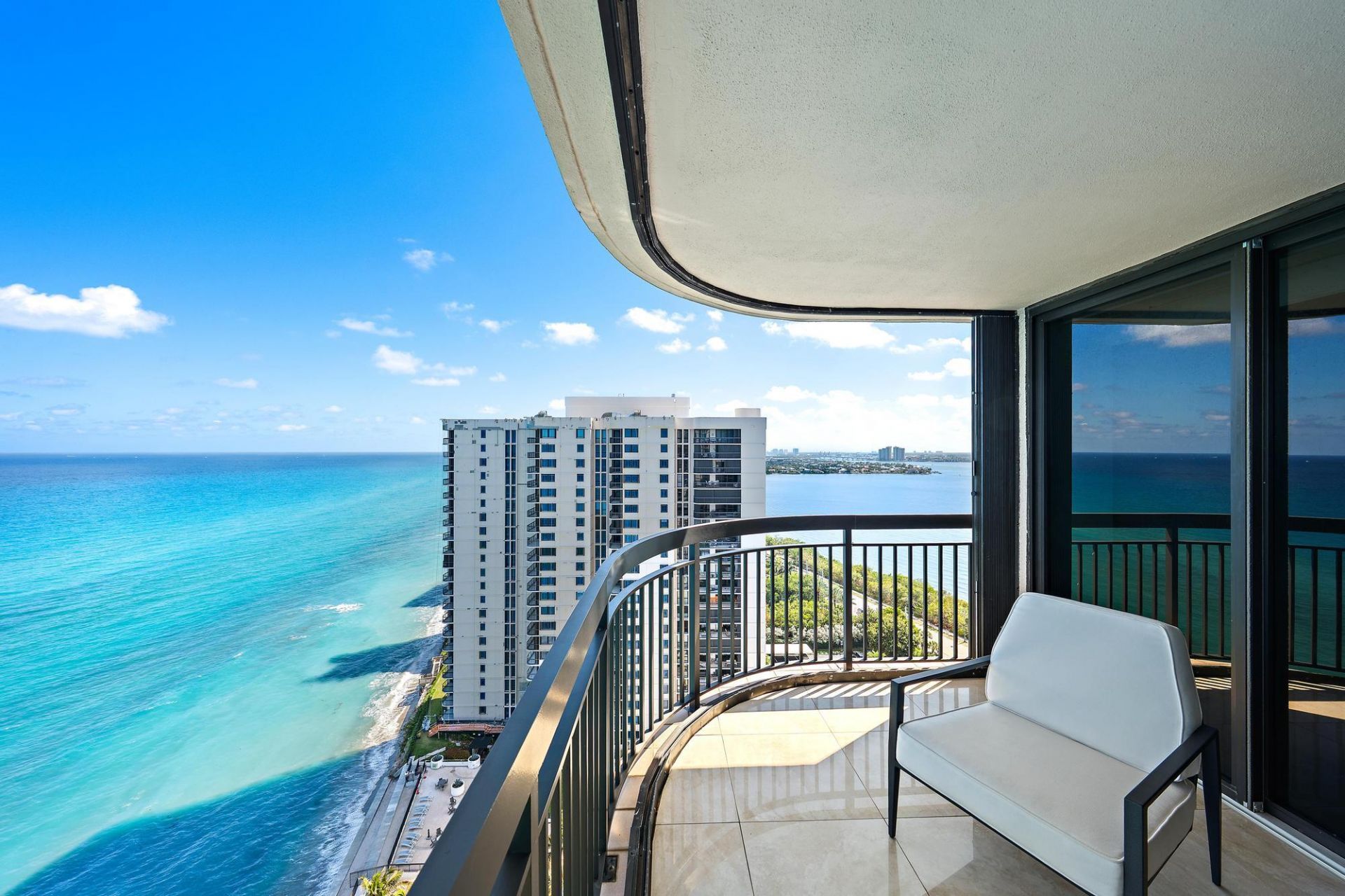 5380 N Ocean Drive, Unit 22i, Singer Island, FL 33404 Photo