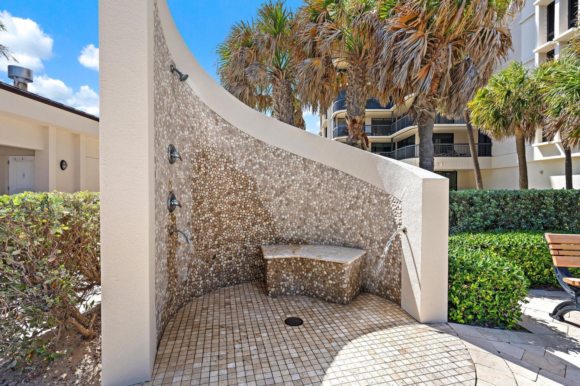 5380 N Ocean Drive, Unit 22i, Singer Island, FL 33404 Photo