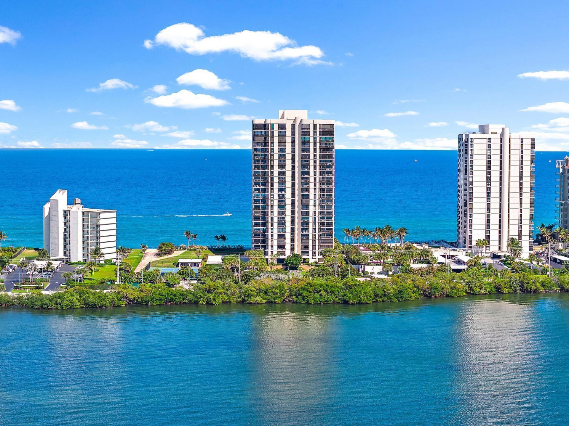 5380 N Ocean Drive, Unit 22i, Singer Island, FL 33404 Photo