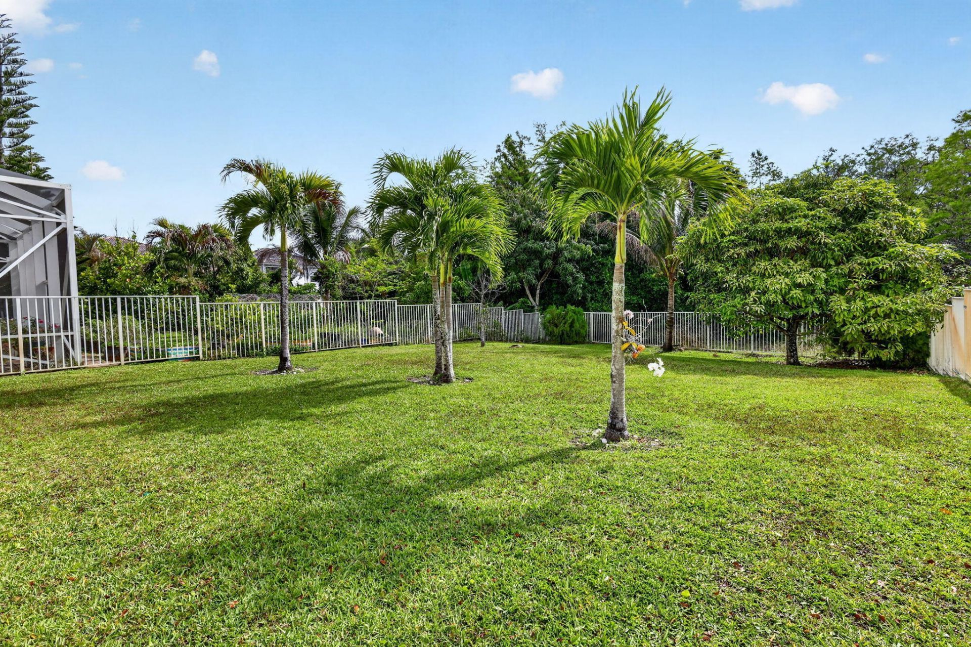 1572 Briar Oak Drive, Royal Palm Beach, FL 33411 Photo
