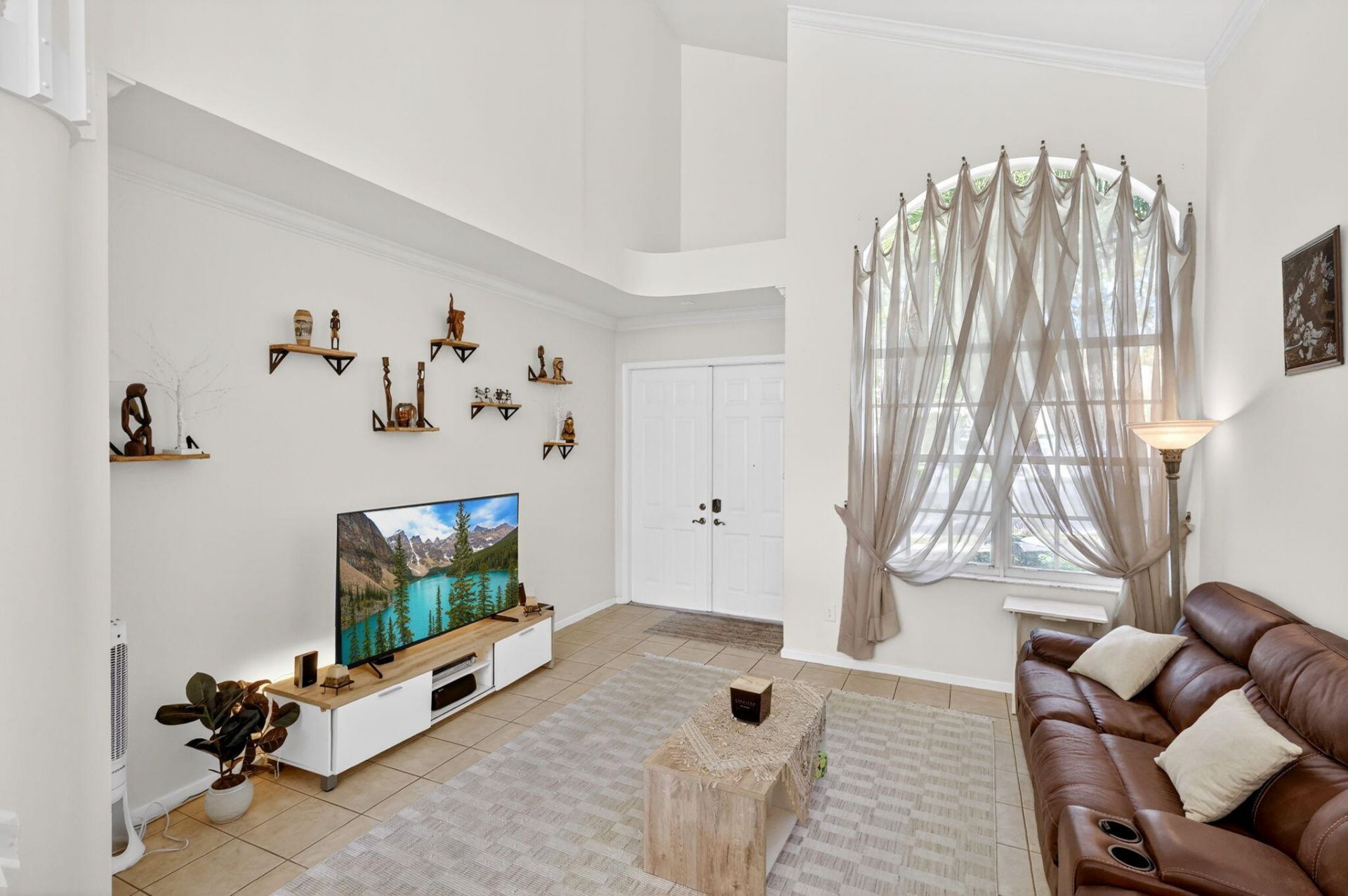 1572 Briar Oak Drive, Royal Palm Beach, FL 33411 Photo