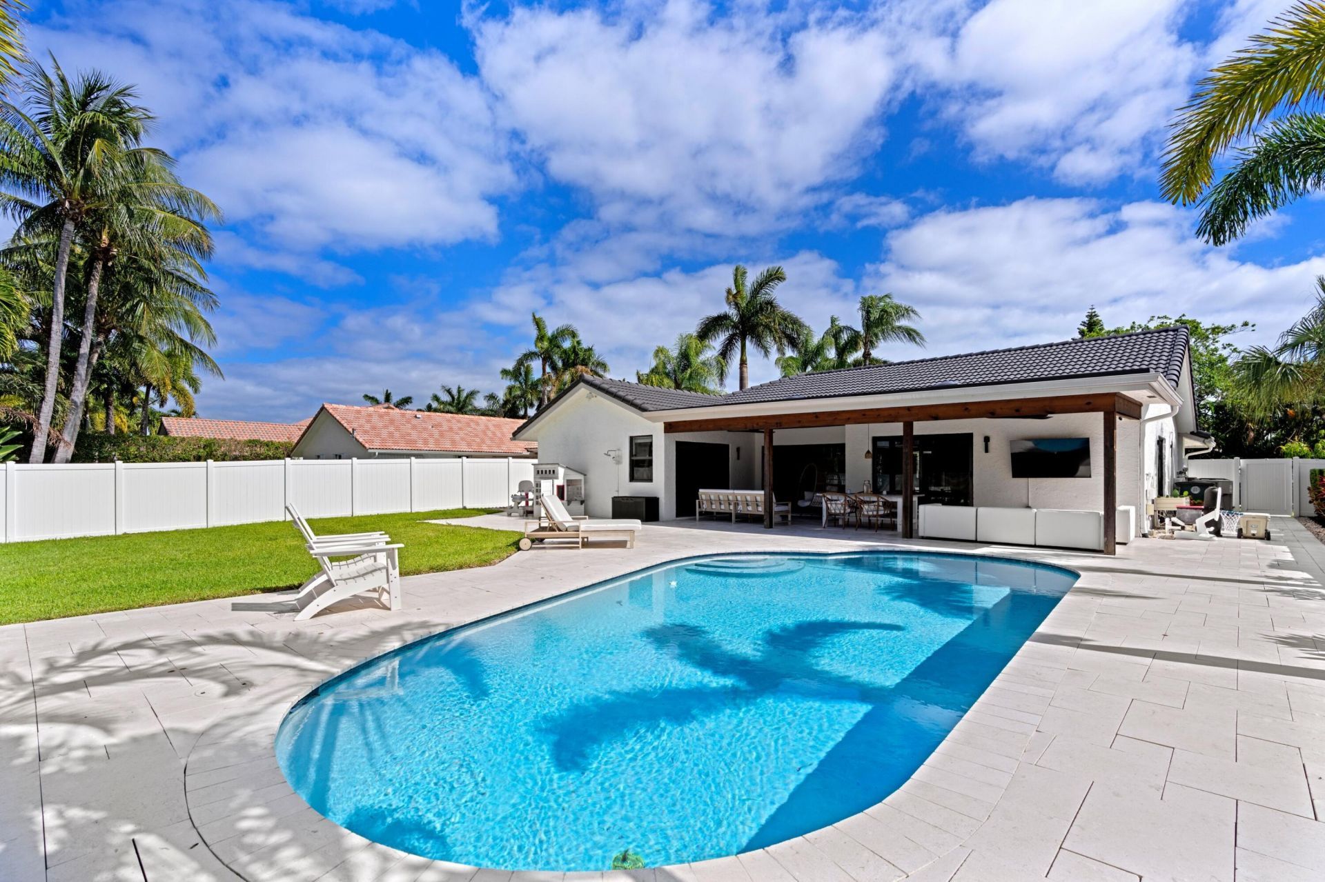 391 S Country Club Boulevard, Boca Raton, FL 33487 Photo