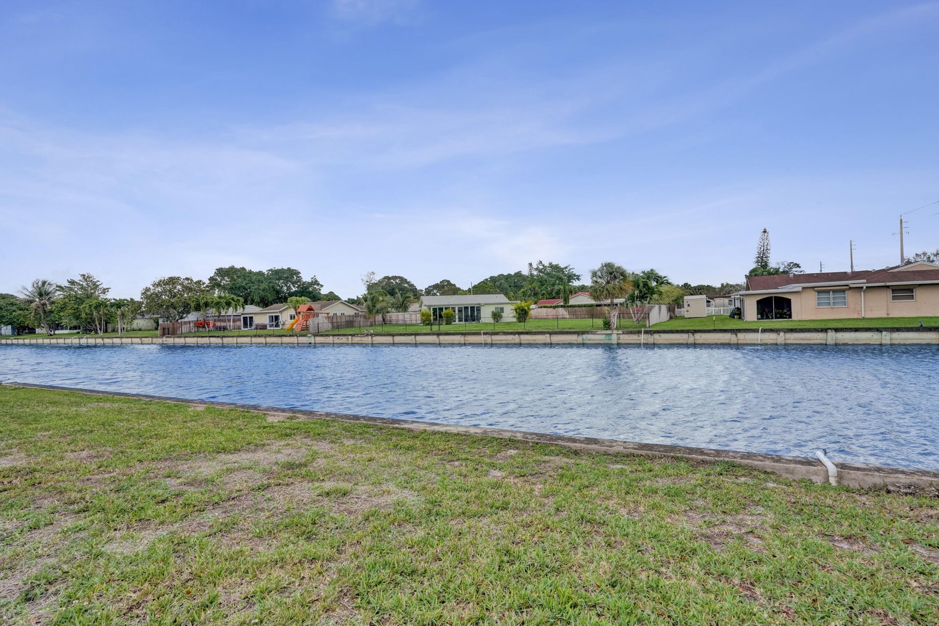 6606 NW 95th Avenue, Tamarac, FL 33321 Photo