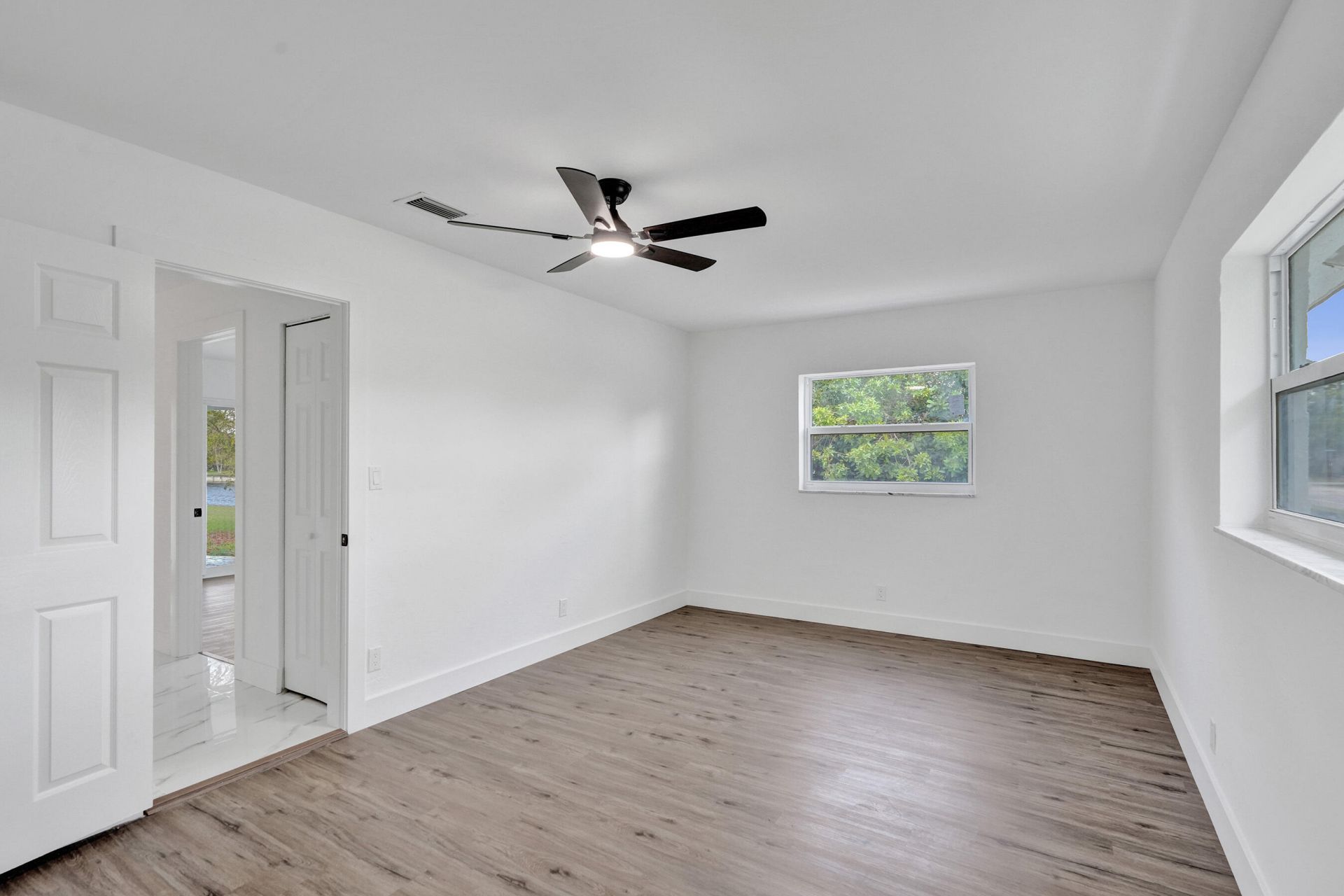 6606 NW 95th Avenue, Tamarac, FL 33321 Photo