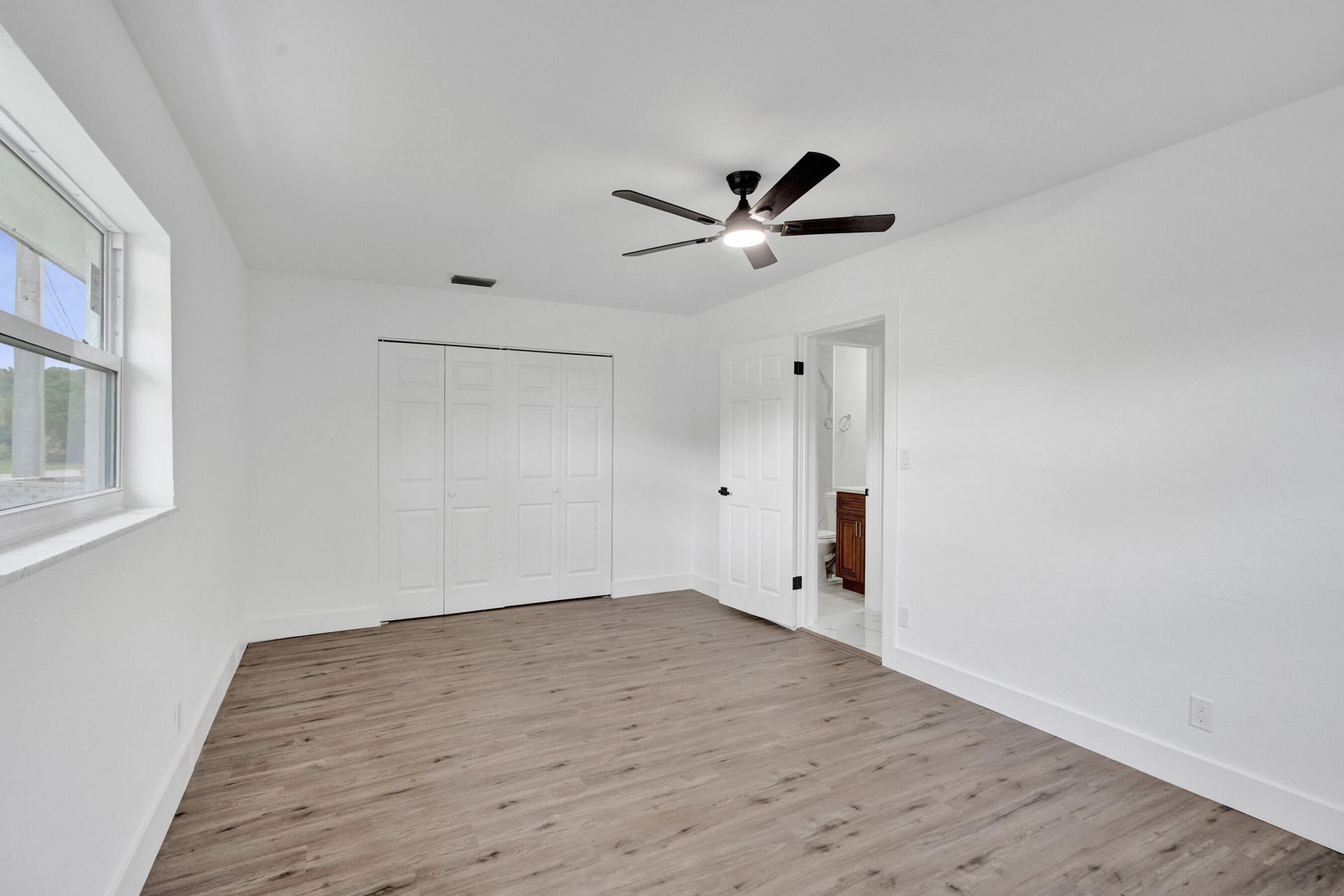 6606 NW 95th Avenue, Tamarac, FL 33321 Photo