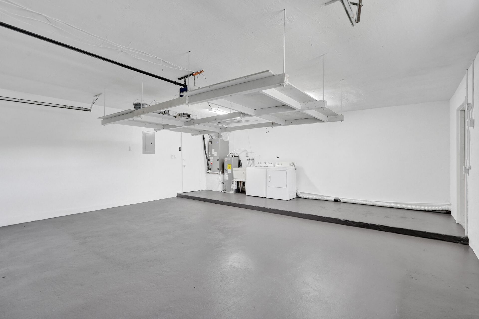 6606 NW 95th Avenue, Tamarac, FL 33321 Photo