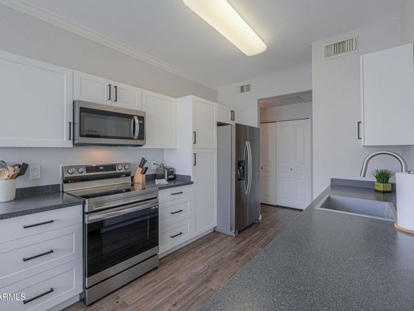 1941 S PIERPONT Drive, Unit 1062, Mesa, AZ 85206