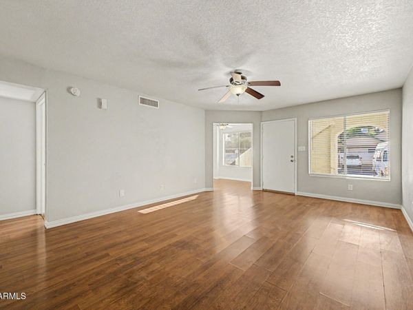 4730 W NORTHERN Avenue, Unit 1104, Glendale, AZ 85301