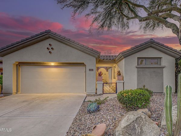 41024 N NOBLE HAWK Way, Anthem, AZ 85086