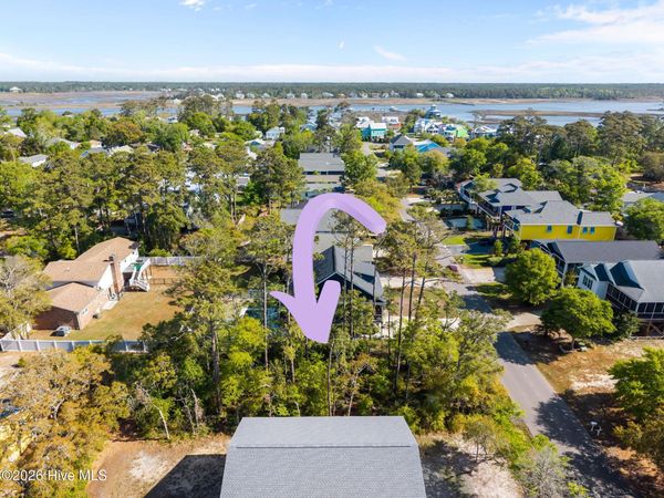 303 NE 61st Street , Oak Island, NC 28465