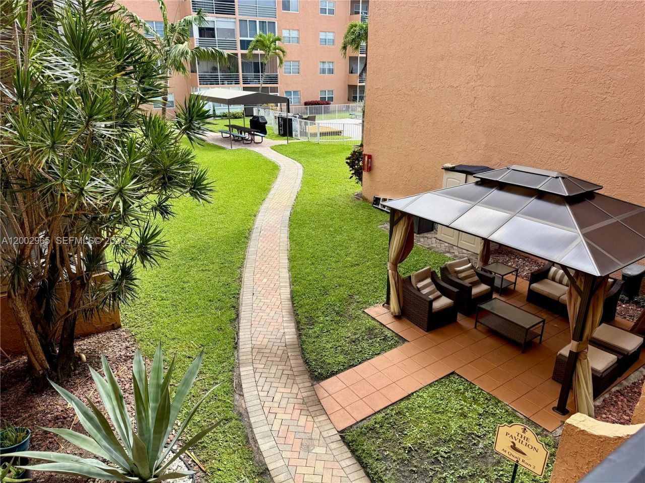 3048 E Sunrise Lakes Dr , Unit 221, Sunrise, FL 33322 Photo