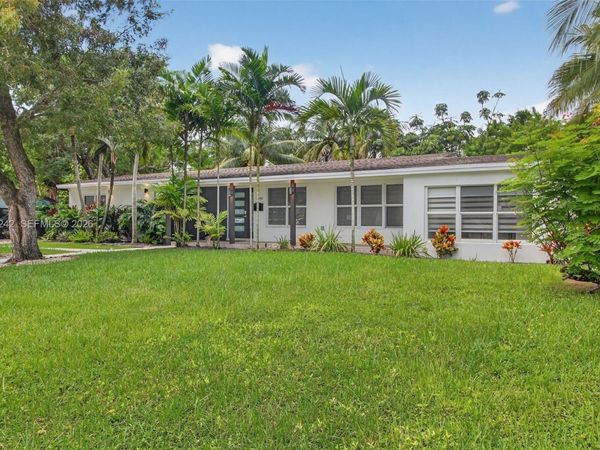 6090 SW 63rd Ave, South Miami, FL 33143